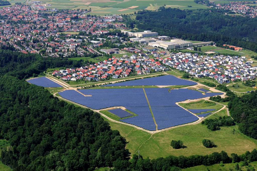 Luftaufnahme Solarpark Mutlanger Heide