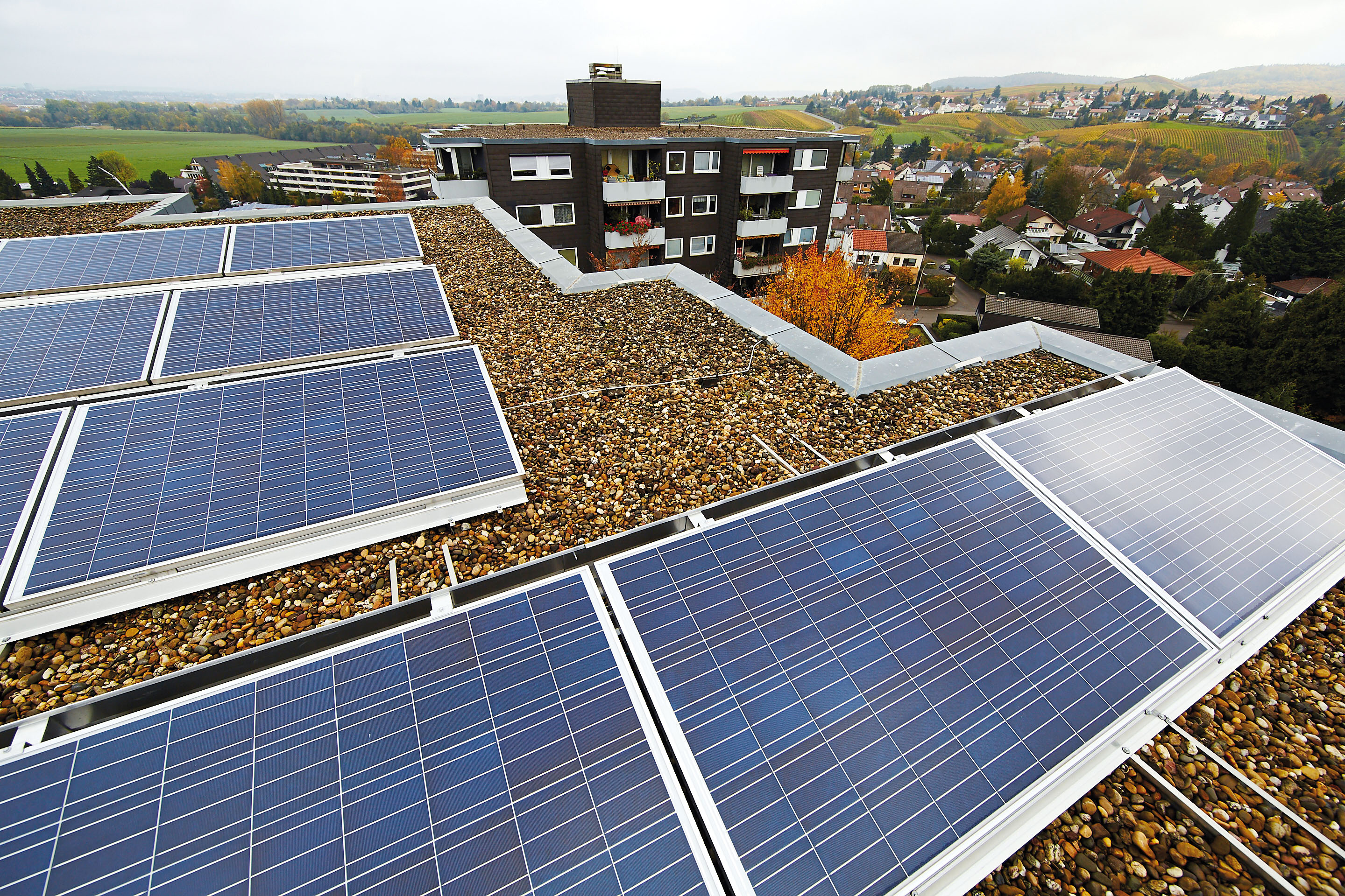 Photovoltaik-Dachanlage zur Eigenstromgewinnung in Flein