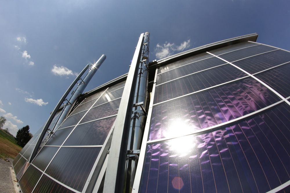 Solarthermieanlage an der Fassade