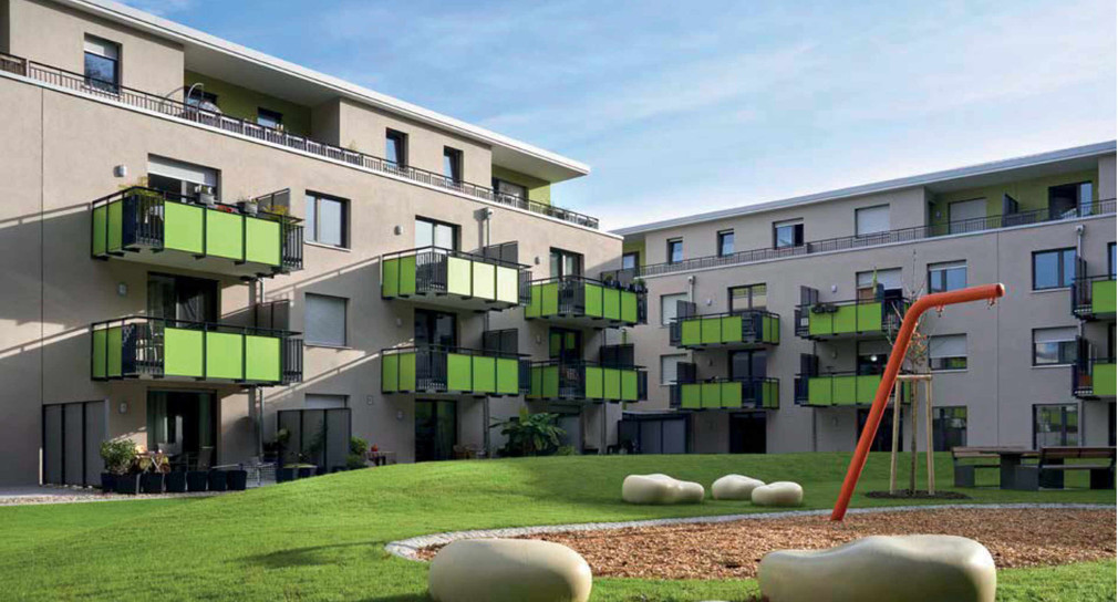 Neu gebautes Mehrfamilienhaus