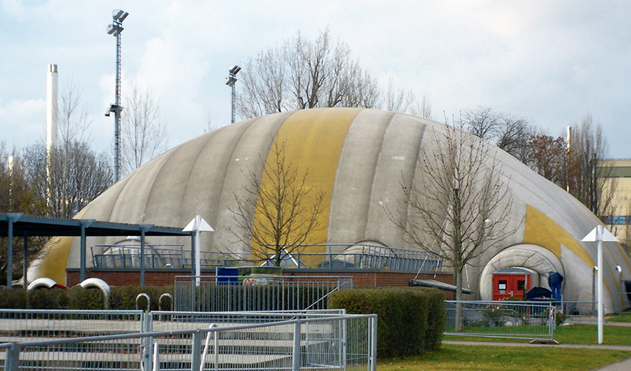 Sportbecken mit beheizter Traglufthalle