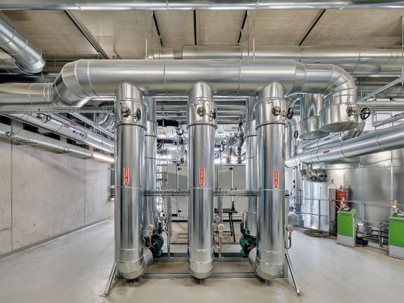 Neubau Parkhaus mit Energiezentrale im Neckarpark Stuttgart