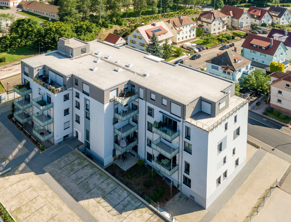 Modernisiertes ehem. Fabrik-und Postgebäude mit 5 Etagen